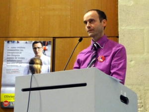 Serge Maupouet (MRC), à la tribune Serge Maupouet (MRC), à la tribune