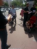 Opération tractage au marché de Monplaisir