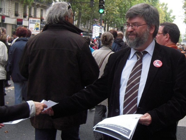 Le MRC sera présent aux manifestations du mardi 19 octobre 2010 pour les retraites